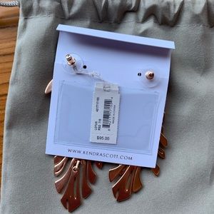 Kendra Scott Jewelry - Kendra Scott Lotus Earrings Rose Gold Kendra Scott Jewelry - Kendra Scott Lotus Earrings Rose Gold